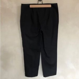 NWT Talbots Modern cropped trousers